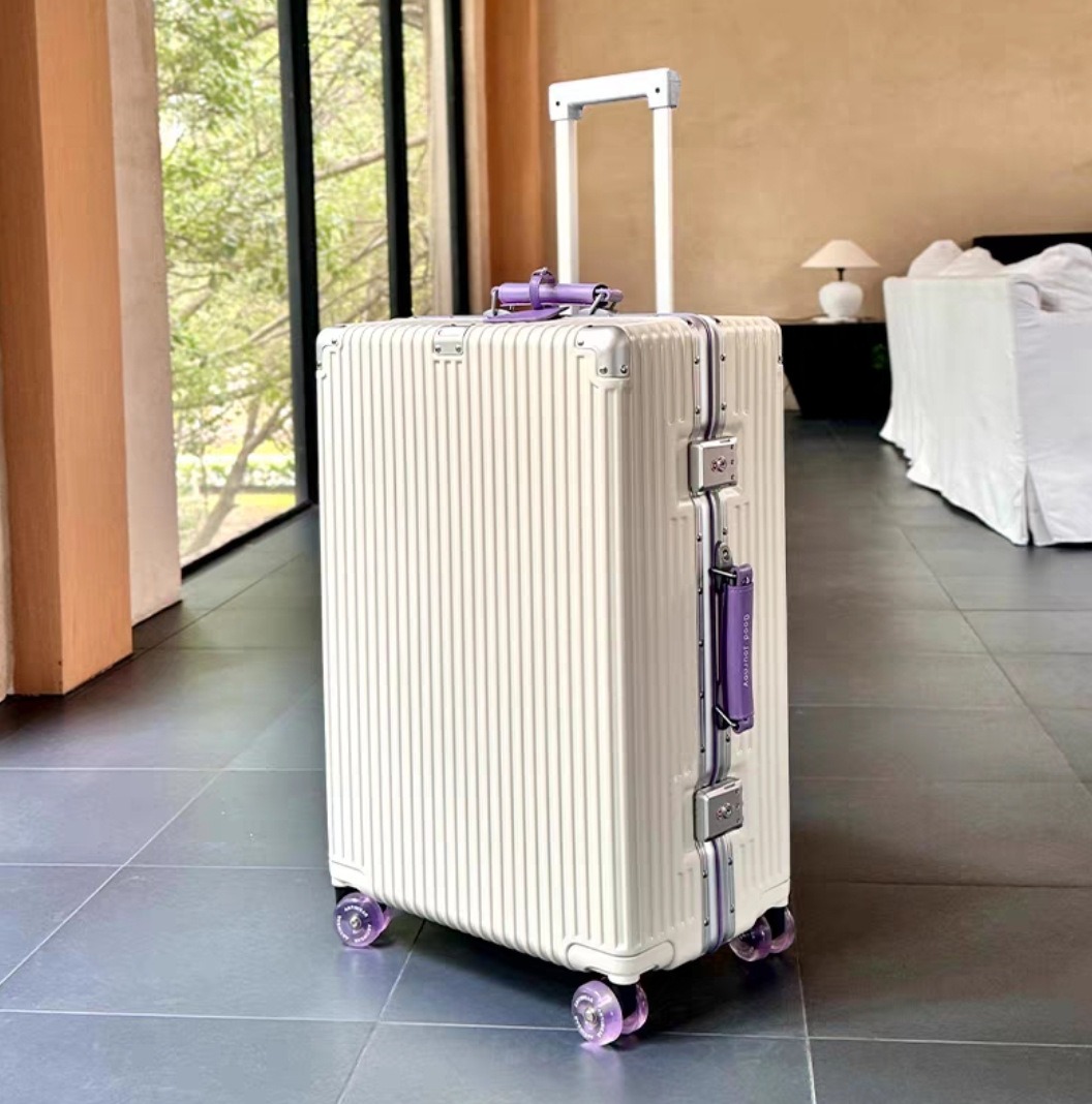 Suitcase Aluminum Frame with C - đánh giá và giá Aluminum Frame Carry On Luggage
