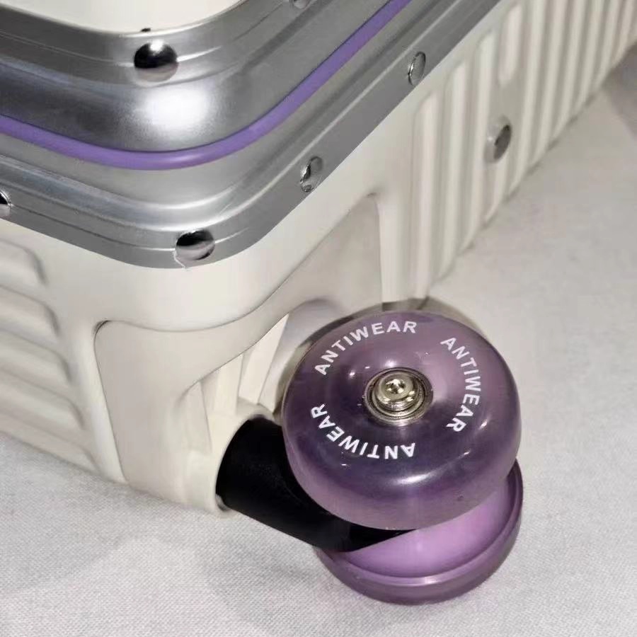 Suitcase Aluminum Frame with C - đánh giá và giá Aluminum Frame Carry On Luggage